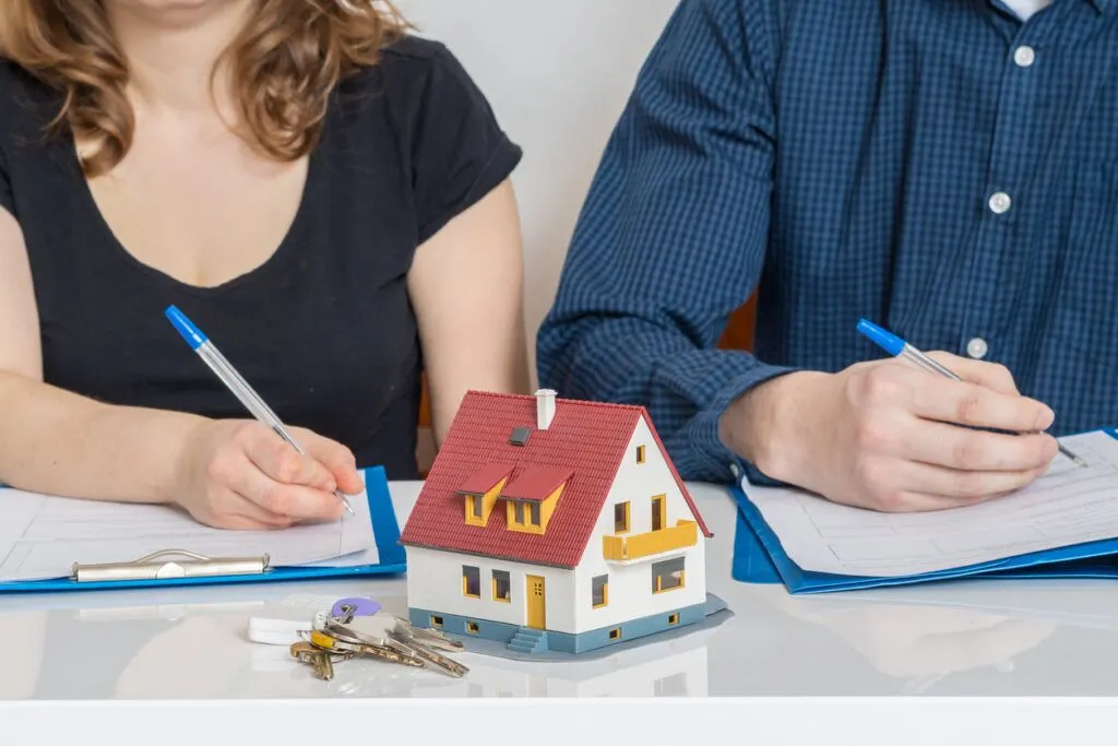 Can-My-Spouse-Sell-Our-House-Before-the-Divorce-Is-Finalized-1024x683